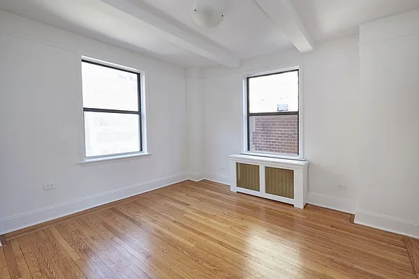 Rented by Brown Harris Stevens | media 21