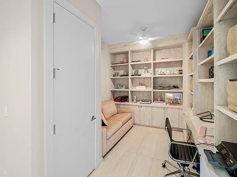 200 SE Mizner Blvd #810 — Photo 22