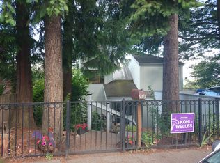 2561 12th Ave W, Seattle, WA 98119