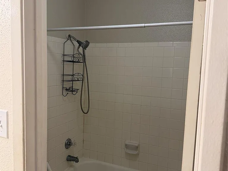 18800 Egret Bay Blvd #500 — Photo 6