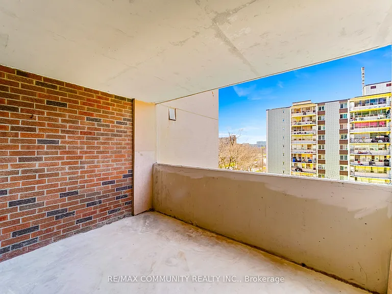 3380 Eglinton Ave E #511 — Photo 27