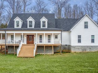 10617 Tidwell Rd, Bon Aqua, TN 37025