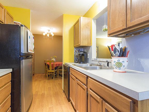 4th image of 2687 Hillandale Dr NW #0