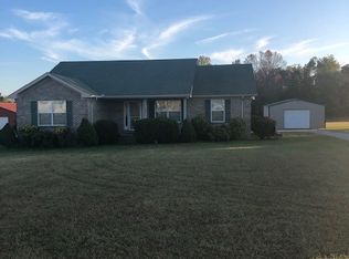 251 Trent Rd, Lafayette, TN 37083