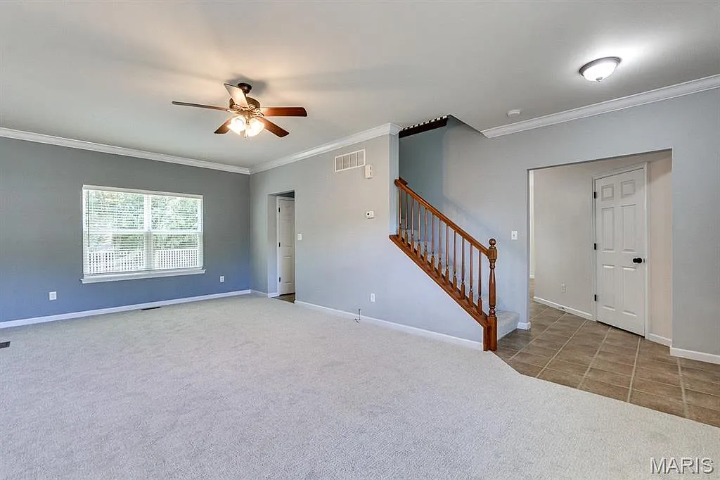 3 bed, 2.5 bath, 1728 sqft, $2,400 — Photo 4