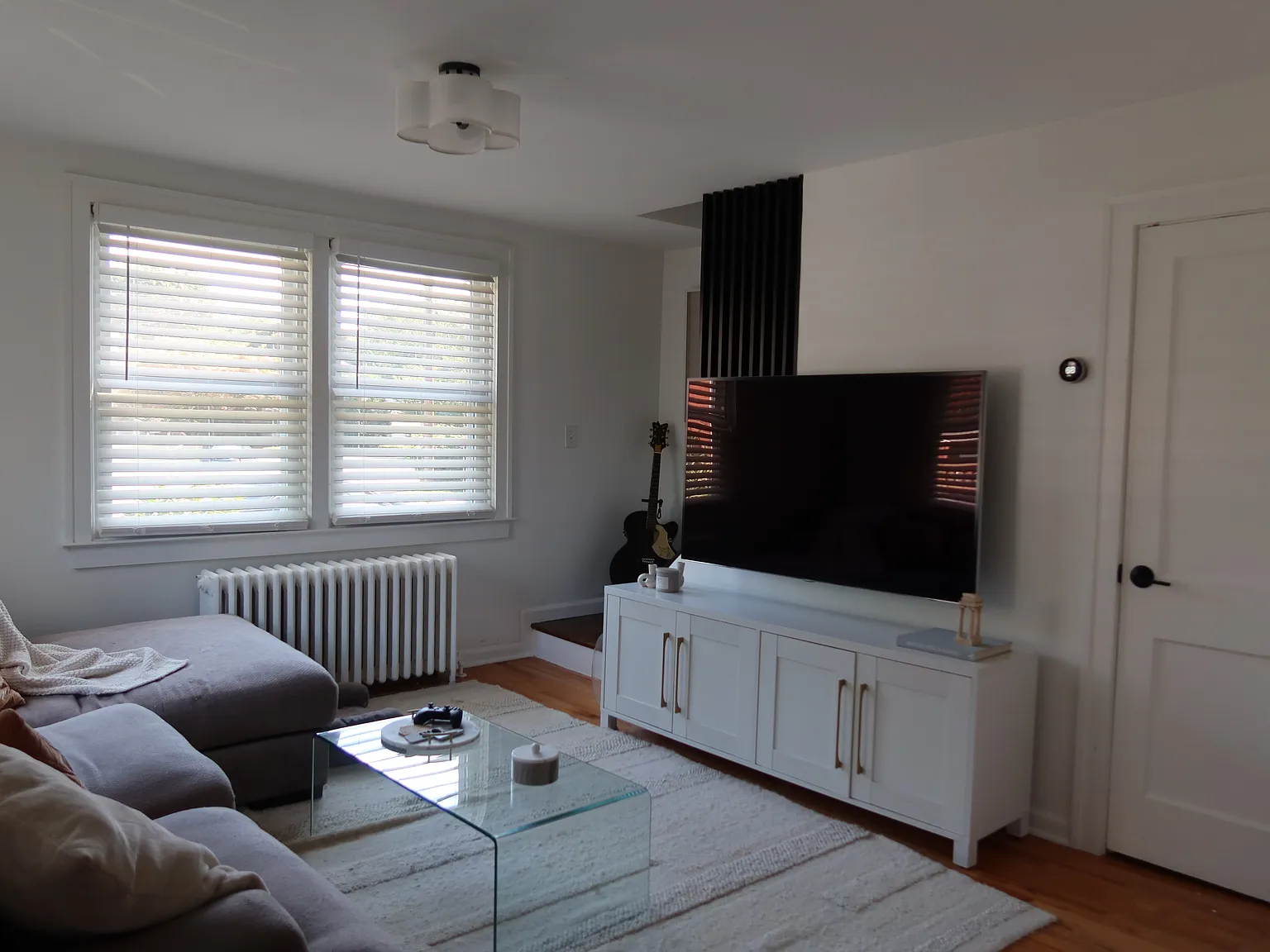 2 bed, 850 sqft, $2,650 — Photo 1