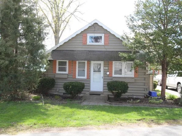 3007 Knollcrest DRIVE, Burlington, WI 53105