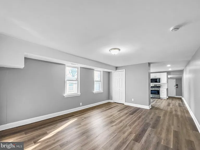 302 Jones Ave #1B — Photo 7