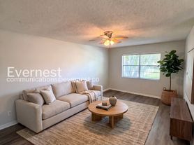 4455 38th Ter N, Saint Petersburg, FL