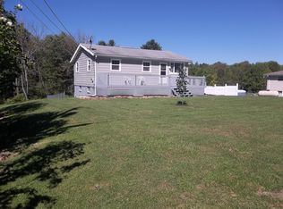 12 Buckel St, Burgettstown, PA 15021