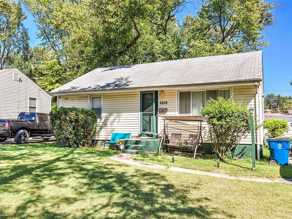 2nd image of 6822 Eisele St