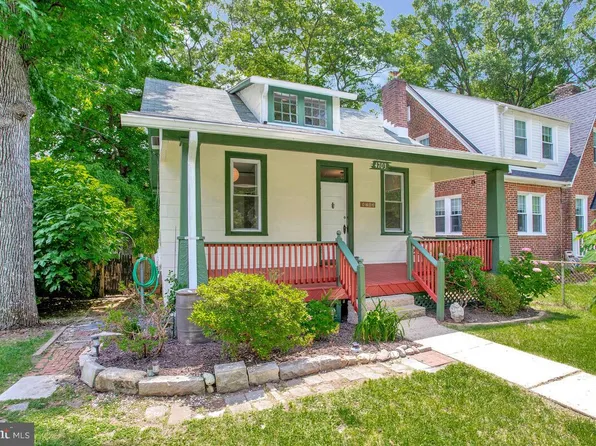 4703 Banner St, Hyattsville, MD 20781