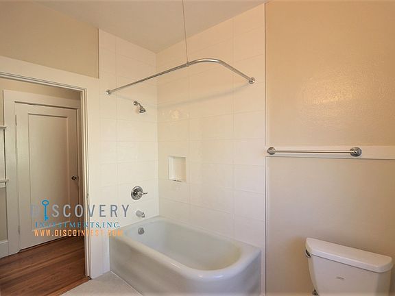 5th image of 3501-3505 Lakeshore Ave #9