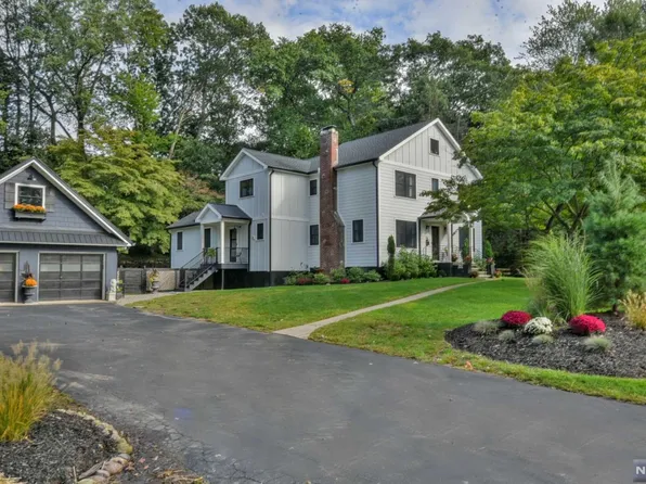 166 Church St, Ramsey, NJ 07446