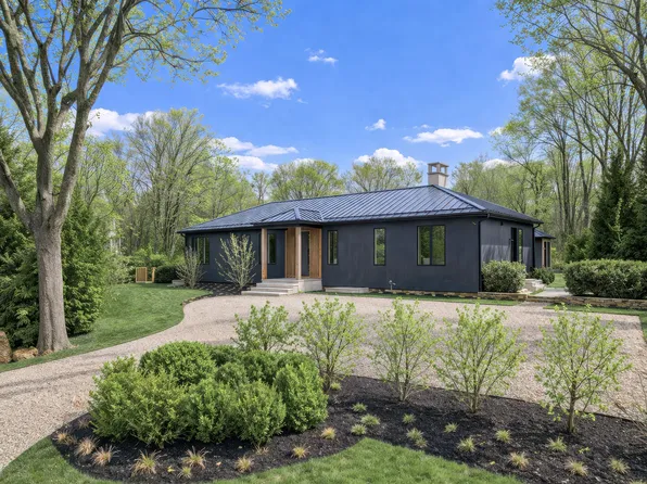 6 Joseph Francis Blvd, Sag Harbor, NY 11963