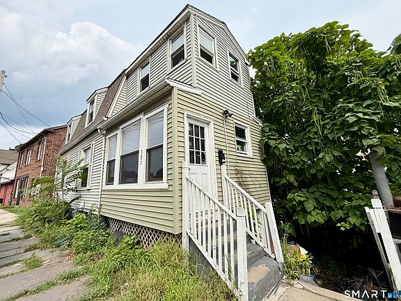 2nd image of 387 Colony Street