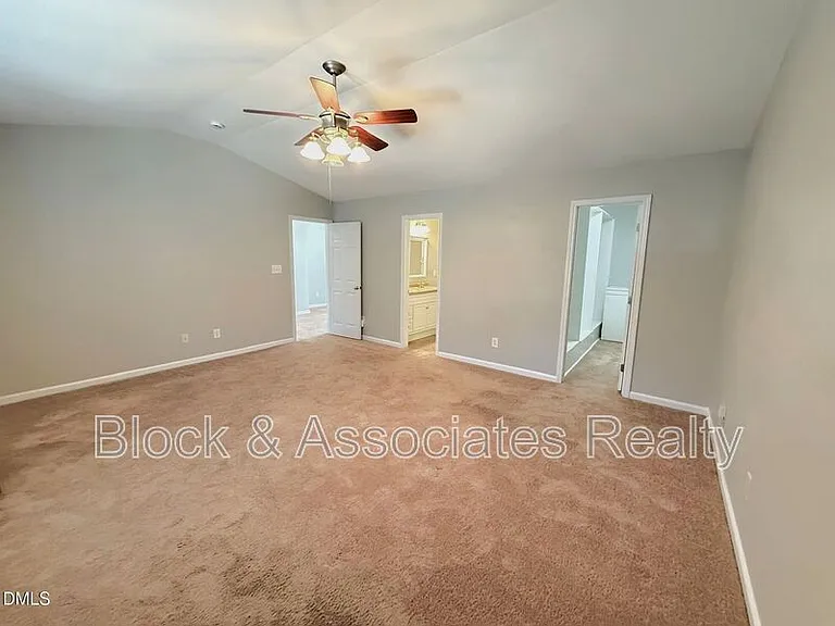 420 Cline Falls Dr — Photo 16