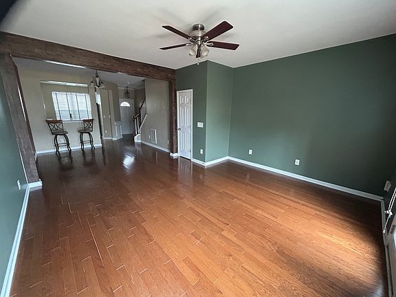 5th image of 100 Stratford Lakes Dr Unit 143