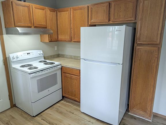 4th image of 1170-1172 Norway St NE #1170
