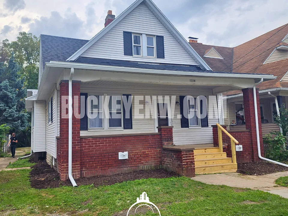 1118 Starr Ave