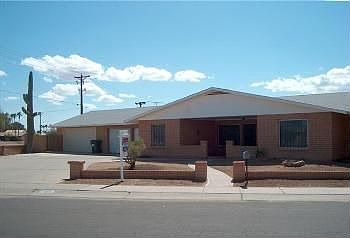 1st image of 1013 E Sunset Dr