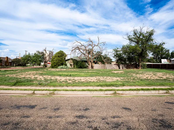 1720 13th St, Lubbock, TX 79401
