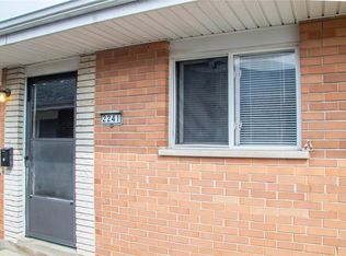 2225 N 4th St #2241, Saint Charles, MO 63301