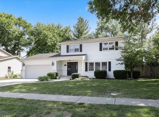 5 O'Connor Ct, Champaign, IL 61821