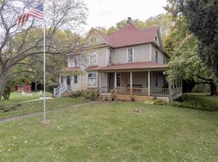 9426 Montague Rd, Winnebago, IL 61088