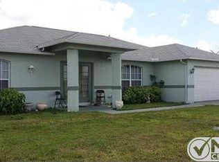 29 NE 23rd St, Cape Coral, FL 33909