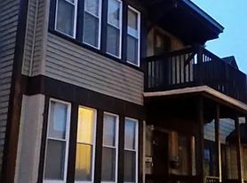 1653 S 6th St, Milwaukee, WI