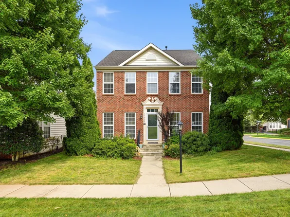 17037 Loftridge Ln, Gainesville, VA 20155