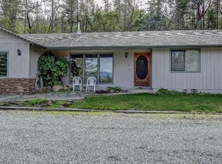 380 Cedar Springs Dr, Grants Pass, OR 97527