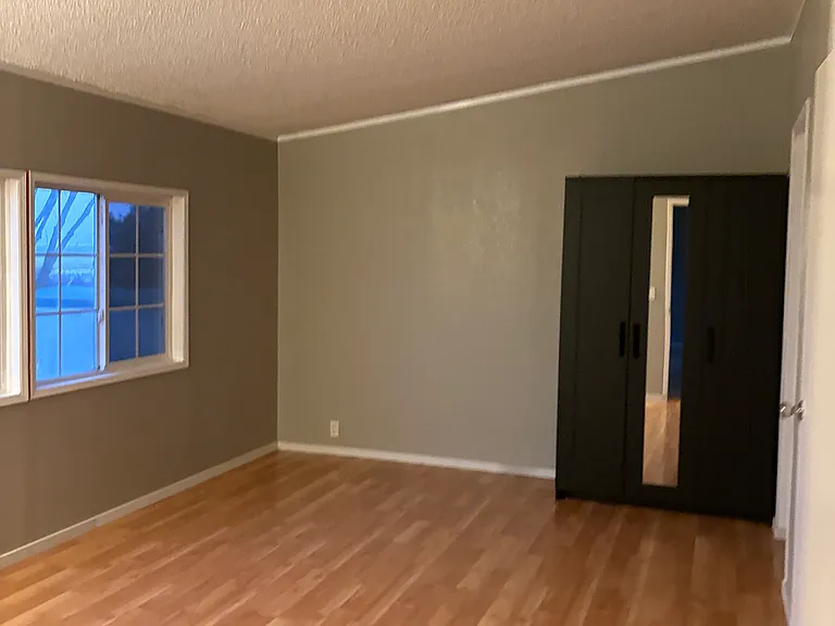 14588 Hamilton Nord Cana Hwy #B — Photo 6