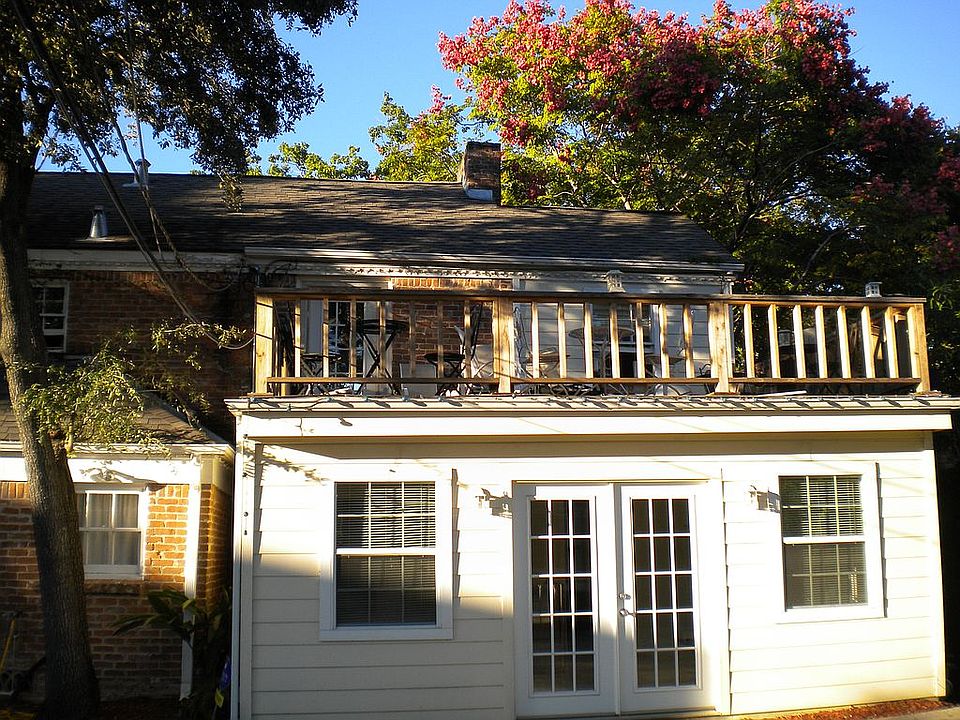 2nd image of 1839 Lexington St