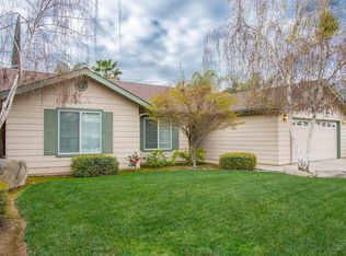 1166 Meadow Ave, Exeter, CA 93221