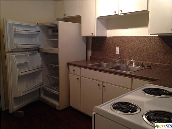 5th image of 1241 N Lbj Dr #B