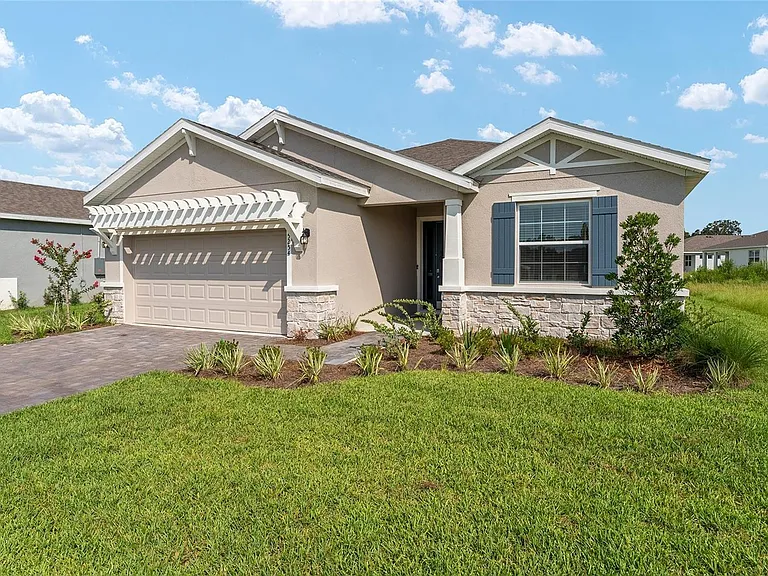 5254 NW 43rd Lane Rd — Photo 3