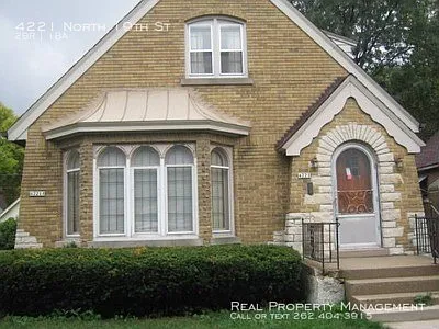 4221 N 19th St photo 1