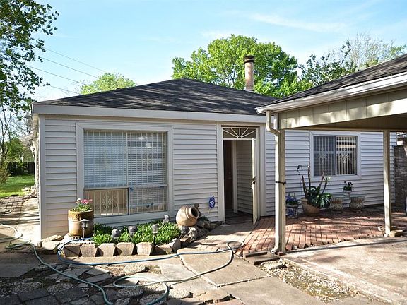 3rd image of 16247 Olive Glen Dr