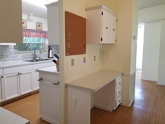 4th image of 17503 Brynwood Ln