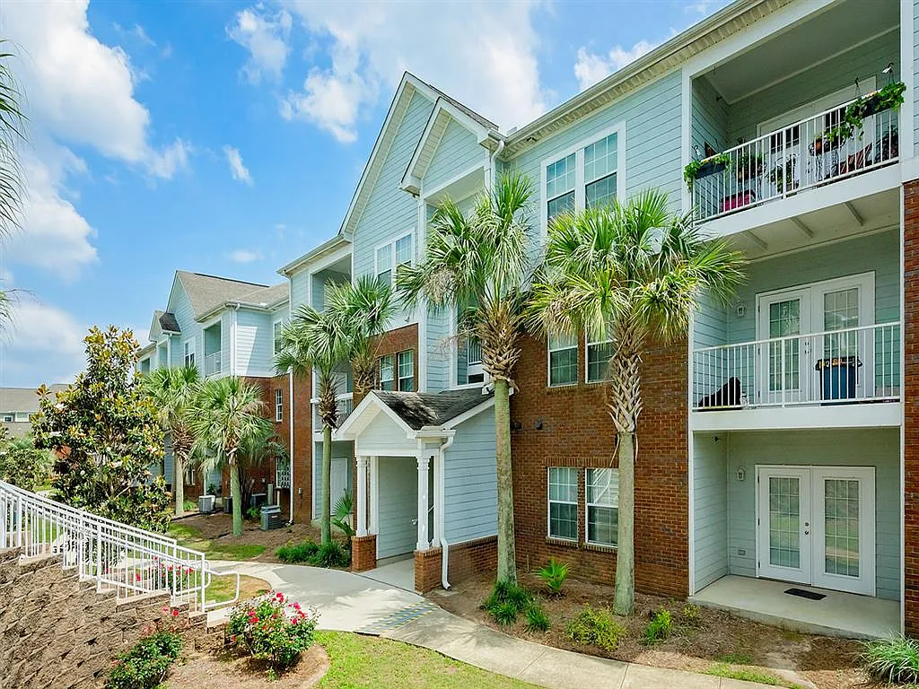 Cypress Cove Apartment Homes — photo 12