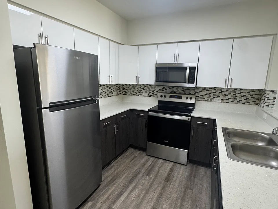 2603 NW 16th Street Rd #1208