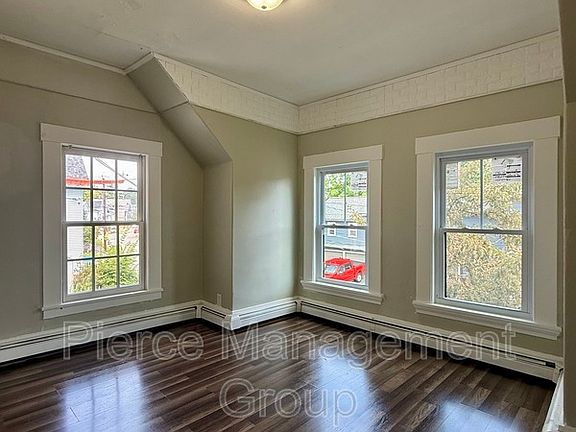 4th image of 64 Washington St #2