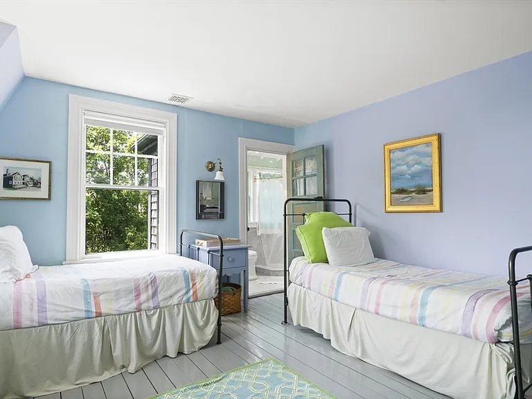 21 McKinley Ave — Photo 20