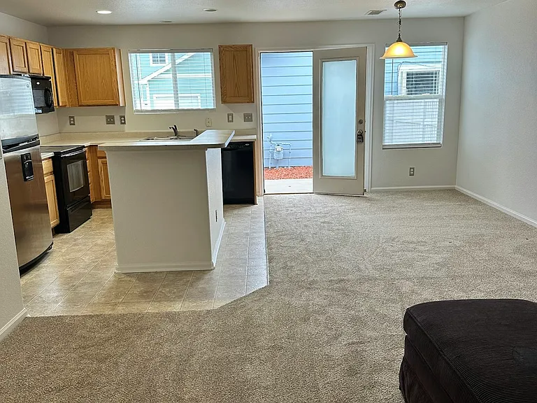 19069 E 58th Ave — Photo 8