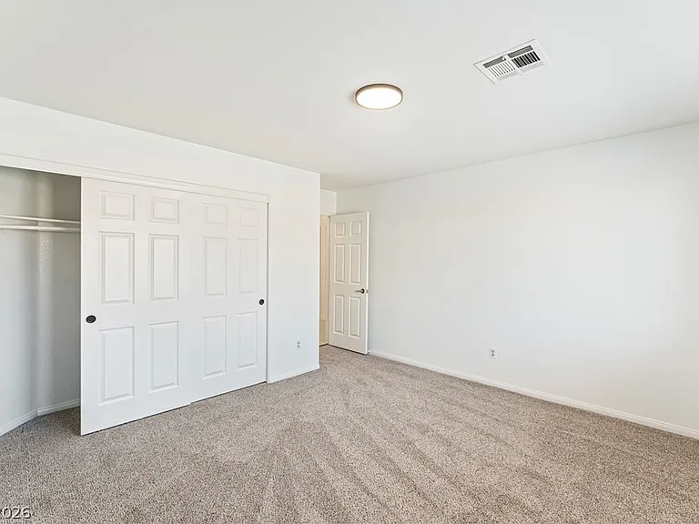 9417 Low Tide Ct — Photo 43