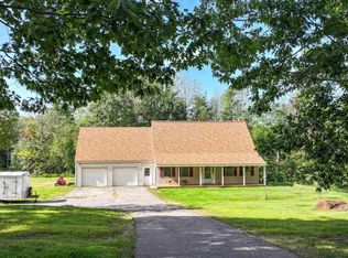 180 Griffin Rd, Deerfield, NH 03037