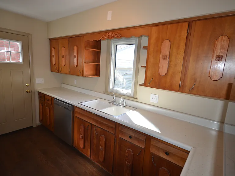 646 Morningview Ave — Photo 12