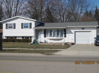 722 W Shepherd St, Charlotte, MI 48813